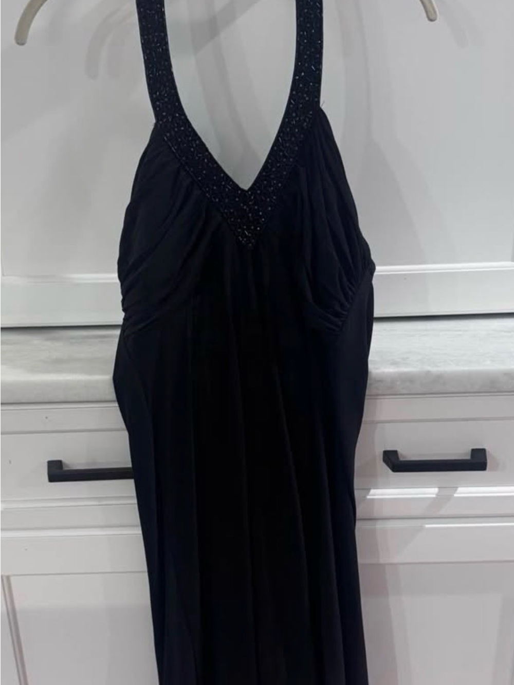 Sleeveless Black Beaded V-Neck Midi Dress
